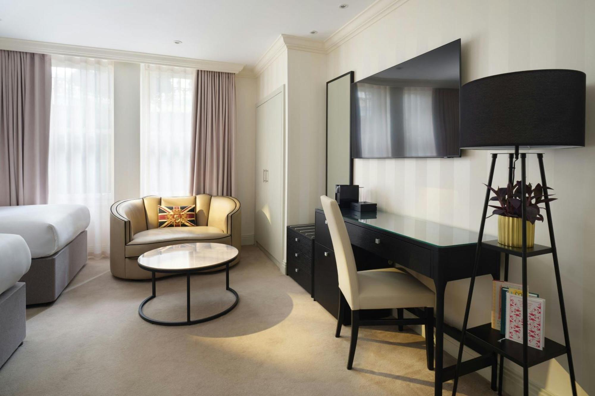 Xenia - Autograph Collection Hotel 4*